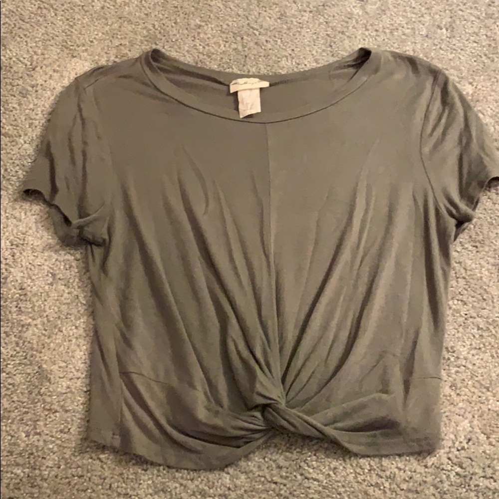 Crop top